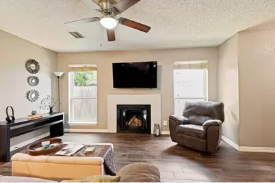 2643 San Sabastian Circle, Grand Prairie, TX 75052 - Photo 5