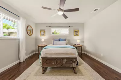 3812 Periwinkle Drive, Dallas, TX 75233 - Photo 19