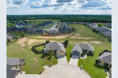 800 Acadia Court, Tolar, TX 76476 - Photo 37