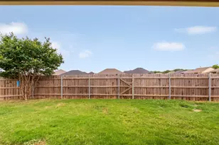800 Acadia Ct, Tolar, TX 76476 - Photo 31