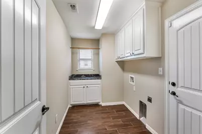 800 Acadia Court, Tolar, TX 76476 - Photo 11