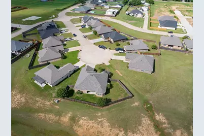 800 Acadia Court, Tolar, TX 76476 - Photo 31