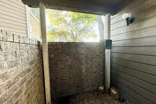 9801 Walnut St, Dallas, TX 75243 - Photo 11