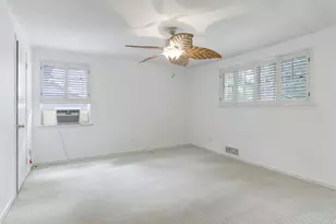 9523 Highedge Dr, Dallas, TX 75238 - Photo 23