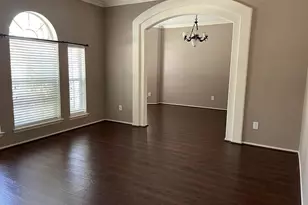 1233 McMahan Dr, Lewisville, TX 75077 - Photo 3