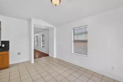 7315 Fossil Creek Drive, Arlington, TX 76002 - Photo 9