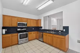 7315 Fossil Creek Dr, Arlington, TX 76002 - Photo 7