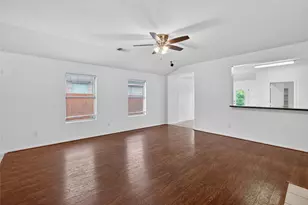 7315 Fossil Creek Dr, Arlington, TX 76002 - Photo 5