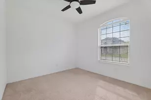 2237 Esher Dr, Little Elm, TX 75068 - Photo 15