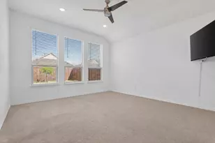 2237 Esher Dr, Little Elm, TX 75068 - Photo 11