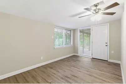 2703 Oak Cliff Lane, Arlington, TX 76012 - Photo 11