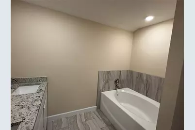 2703 Oak Cliff Lane, Arlington, TX 76012 - Photo 17