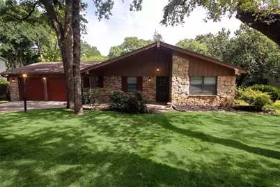 2703 Oak Cliff Lane, Arlington, TX 76012 - Photo 31