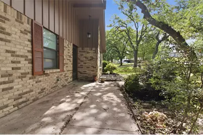 2703 Oak Cliff Lane, Arlington, TX 76012 - Photo 27