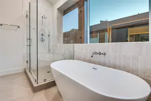2906 Hawthorne Ave, Dallas, TX 75219 - Photo 19