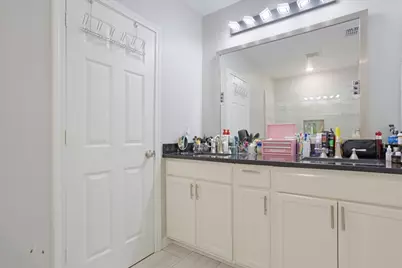 721 Maple Street, Bonham, TX 75418 - Photo 15