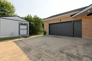 6566 Ridgeview Cir, Dallas, TX 75240 - Photo 39