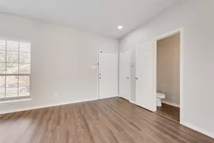 9406 Chimneywood Dr, Rowlett, TX 75089 - Photo 5