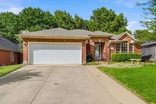 2921 Meadow Glen Dr, McKinney, TX 75072 - Photo 1
