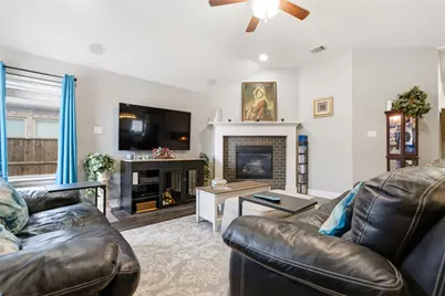 10020 Haversham Drive, Fort Worth, TX 76131 - Photo 7