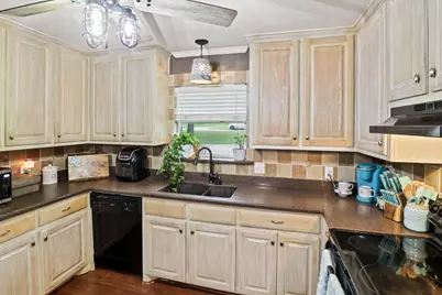 1301 Woodland Drive, Canton, TX 75103 - Photo 13
