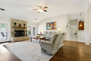 1913 Quail Run Dr, Corinth, TX 76208 - Photo 7