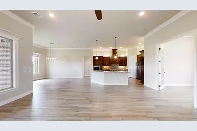 2025 Clive Drive, Granbury, TX 76048 - Photo 5