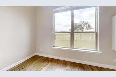2025 Clive Drive, Granbury, TX 76048 - Photo 19