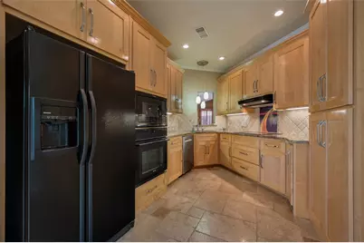 3202 Silent Oak, Farmers Branch, TX 75234 - Photo 7