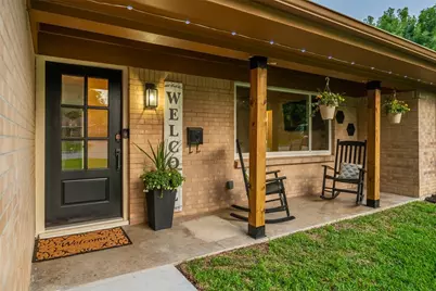 5729 Wedgmont Circle N, Fort Worth, TX 76133 - Photo 3