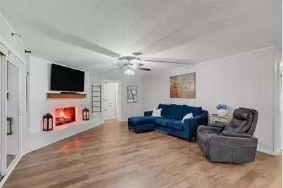 5729 Wedgmont Circle N, Fort Worth, TX 76133 - Photo 7
