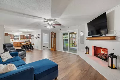 5729 Wedgmont Circle N, Fort Worth, TX 76133 - Photo 9