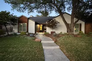 17216 Ikel Dr, Dallas, TX 75248 - Photo 1