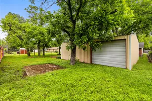 2700 Briarwood Ln, Bellmead, TX 76705 - Photo 3