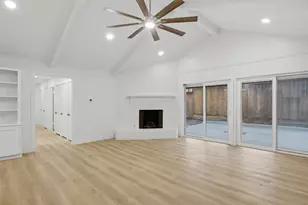 7517 Meadow Oaks Dr, Dallas, TX 75230 - Photo 13