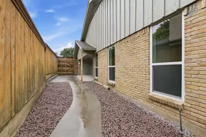 7517 Meadow Oaks Drive, Dallas, TX 75230 - Photo 27