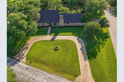 180 N Woodland Trail, Double Oak, TX 75077 - Photo 3