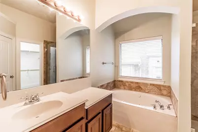4104 Mustang Avenue, Sachse, TX 75048 - Photo 11