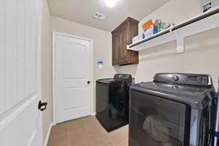 10401 Flat Creek Trail, McKinney, TX 75072 - Photo 25
