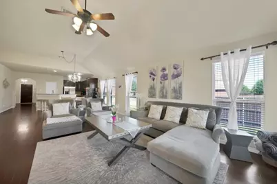 10401 Flat Creek Trl, McKinney, TX 75072 - Photo 15