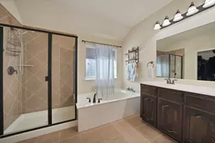 10401 Flat Creek Trail, McKinney, TX 75072 - Photo 19