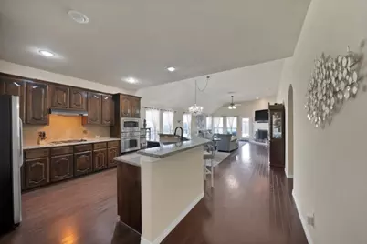 10401 Flat Creek Trl, McKinney, TX 75072 - Photo 5