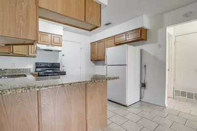 1009 W 4th Street #1011, Keene, TX 76059 - Photo 7