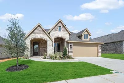 215 Seminole Trail, Alvarado, TX 76009 - Photo 3