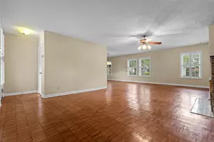 9823 Limerick Dr, Dallas, TX 75218 - Photo 5