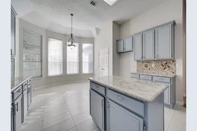214 Jennifer Lane, Arlington, TX 76002 - Photo 9