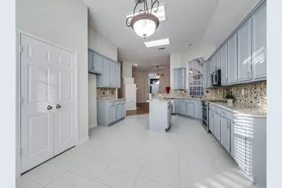 214 Jennifer Lane, Arlington, TX 76002 - Photo 11