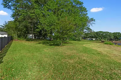 1805 Beavers Point, Bonham, TX 75418 - Photo 31