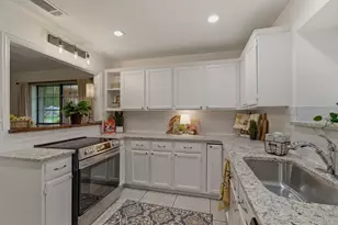 1518 Summerwind Ln, Lewisville, TX 75077 - Photo 15