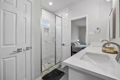 4945 Ramey Avenue, Fort Worth, TX 76105 - Photo 15